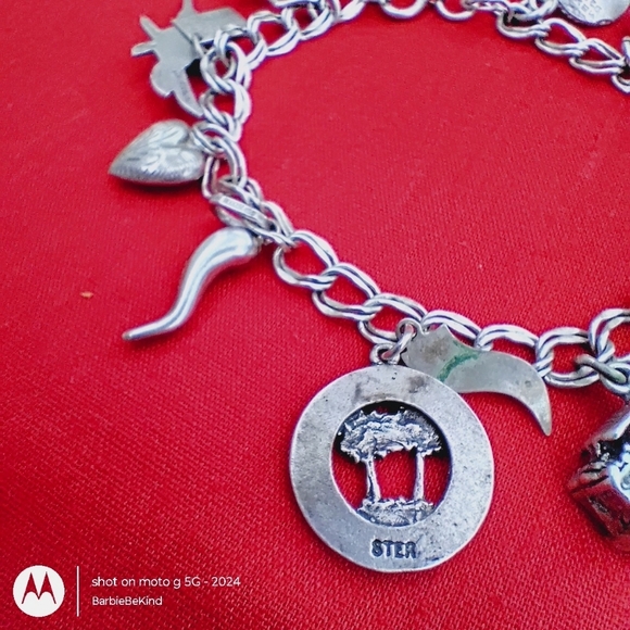 $5 Strt On Sat 12:30!Vtg Sterling Silver Charm Bracelet 12 Sterling Chrms. 7.5"​ - Picture 12 of 15